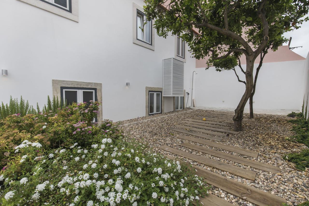 Lovelystay - Chic, Citrus Home - Private Garden Lisbon Exterior photo
